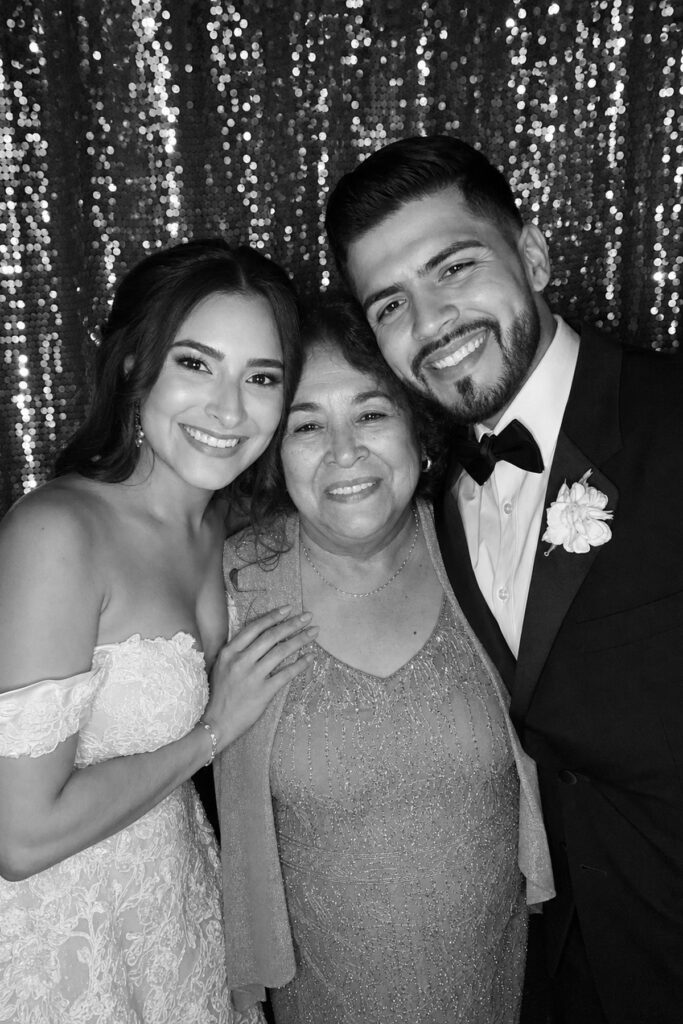 wedding_photobooth_bw_09